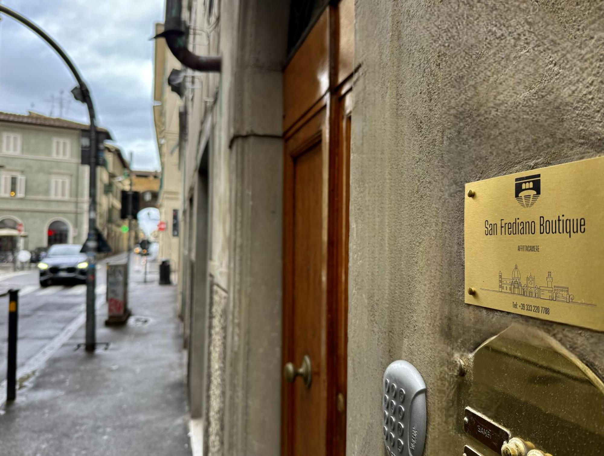 Sun Frediano Bed and breakfast